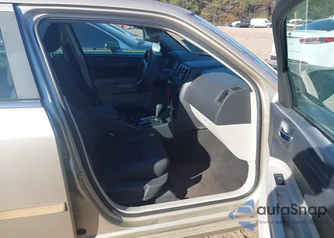 2006 Chrysler 300 from USA, damaged, VIN 2C3KA43R86H505185